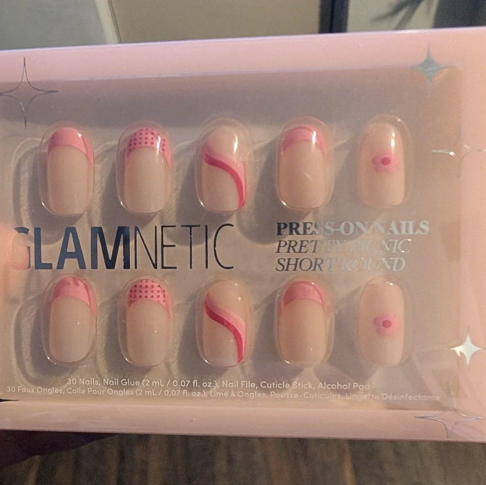 GLAMNETIC NAILS - PRETTY PICNIC - Picture 3 of 8